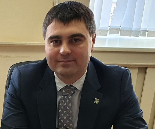 Артем Грац: Немногие главы регионов оказались готовы взять на себя серьезную ответственность и разрешить градообразующим предприятиям работать в период действия ограничительных мер Артем Грац: Немногие главы регионов оказались готовы взять на себя серьезную ответственность и разрешить градообразующим предприятиям работать в период действия ограничительных мер