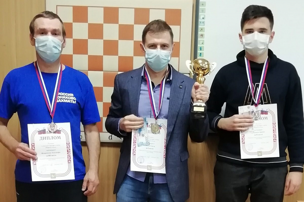 Торопецкий школьник стал вице-чемпионом по молниеносным шахматам среди мужчин Торопецкий школьник стал вице-чемпионом по молниеносным шахматам среди мужчин