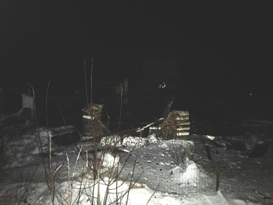 Под Тверью после пожара нашли труп мужчины Под Тверью после пожара нашли труп мужчины