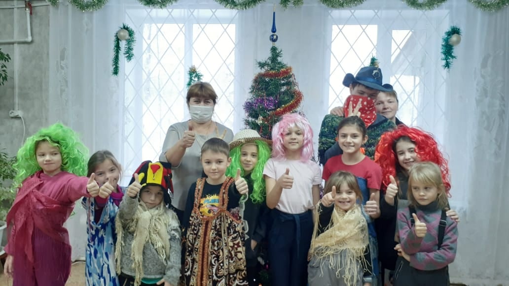 В ДК Ржевского района прошел уютный новогодний праздник В ДК Ржевского района прошел уютный новогодний праздник