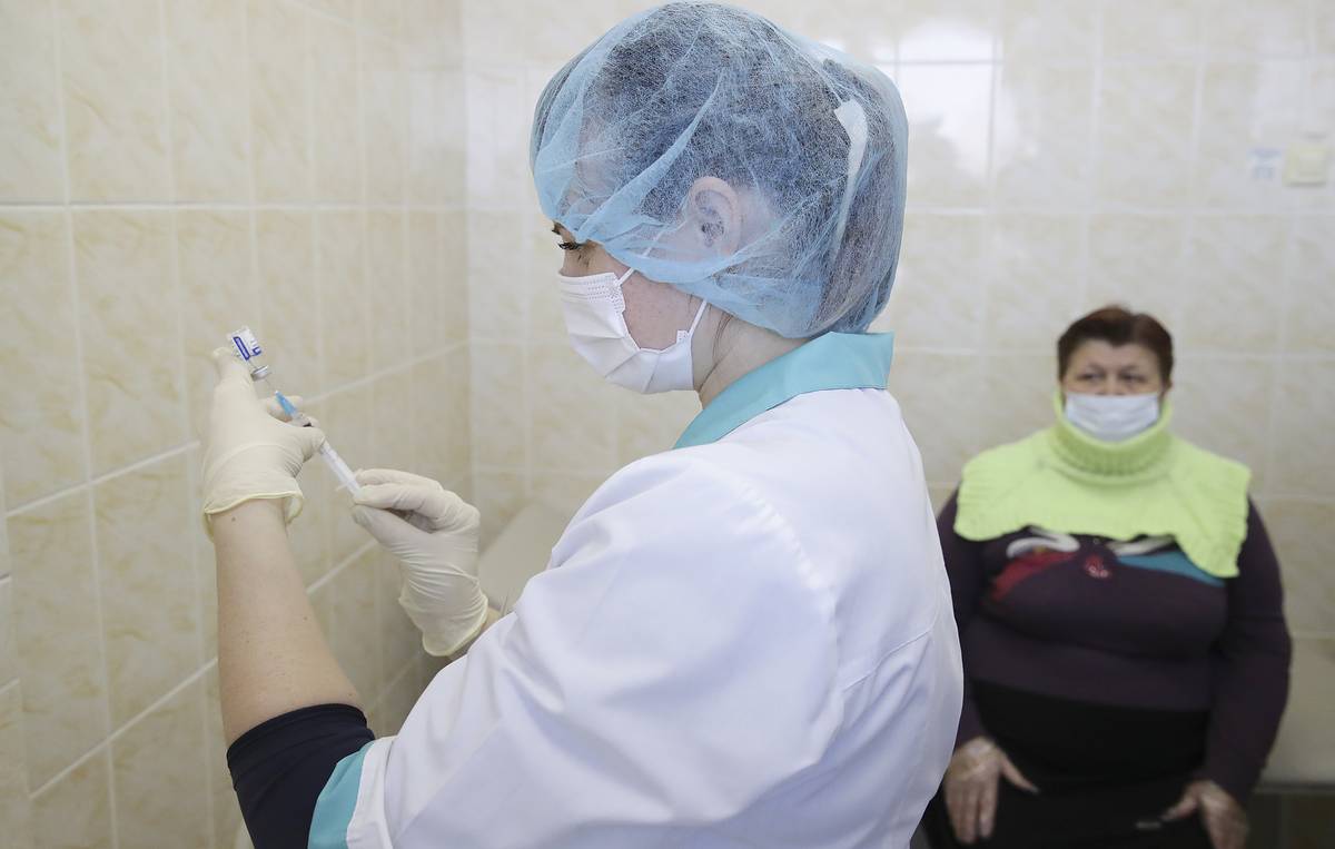 Сделать прививку от COVID-19 можно будет в районных центрах Тверской области