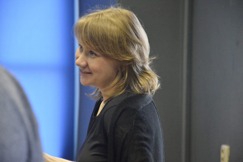 Современный король Артур: Вера Попова расскажет о британском герое на "ТЮЗ.Lab" tverlife.ru - новости Твери и Тверской области