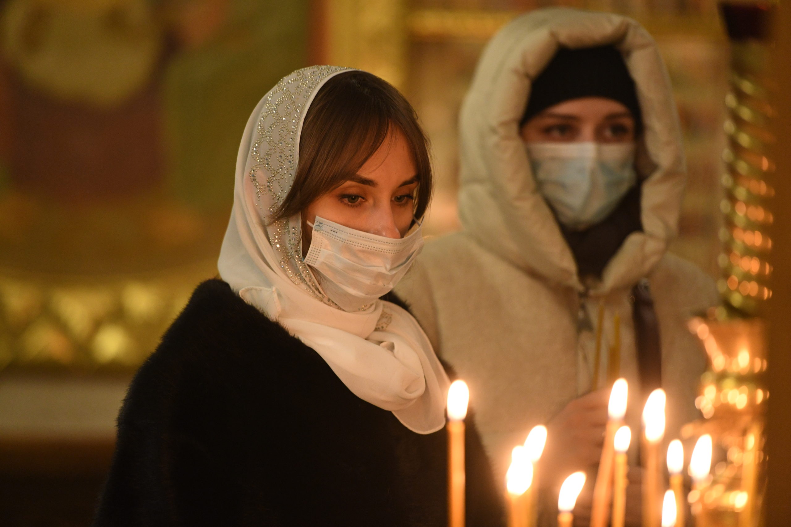 Игорь Руденя встретил Рождество в Тверском Воскресенском кафедральном соборе вместе с прихожанами