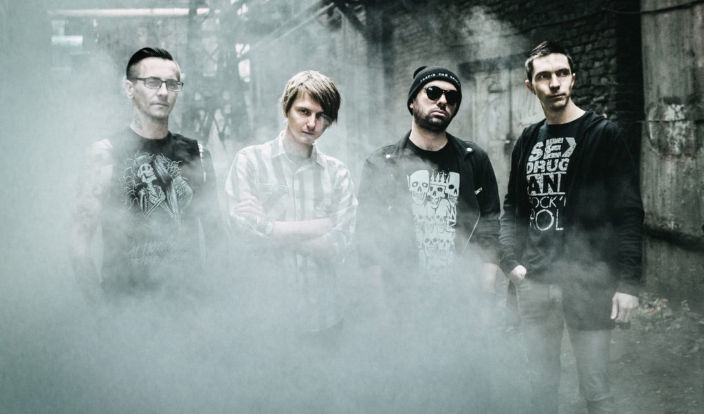 В Твери выступит одна из лучших альтернативных групп Петербурга "Dругой Ветер" В Твери выступит одна из лучших альтернативных групп Петербурга "Dругой Ветер"