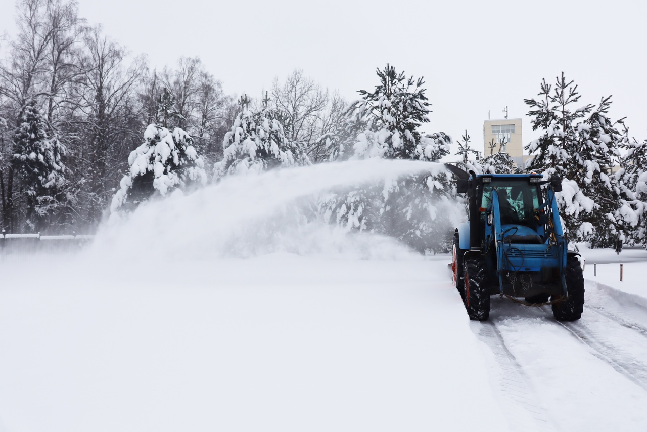 Тверские студенты-аграрии изобрели снегомет