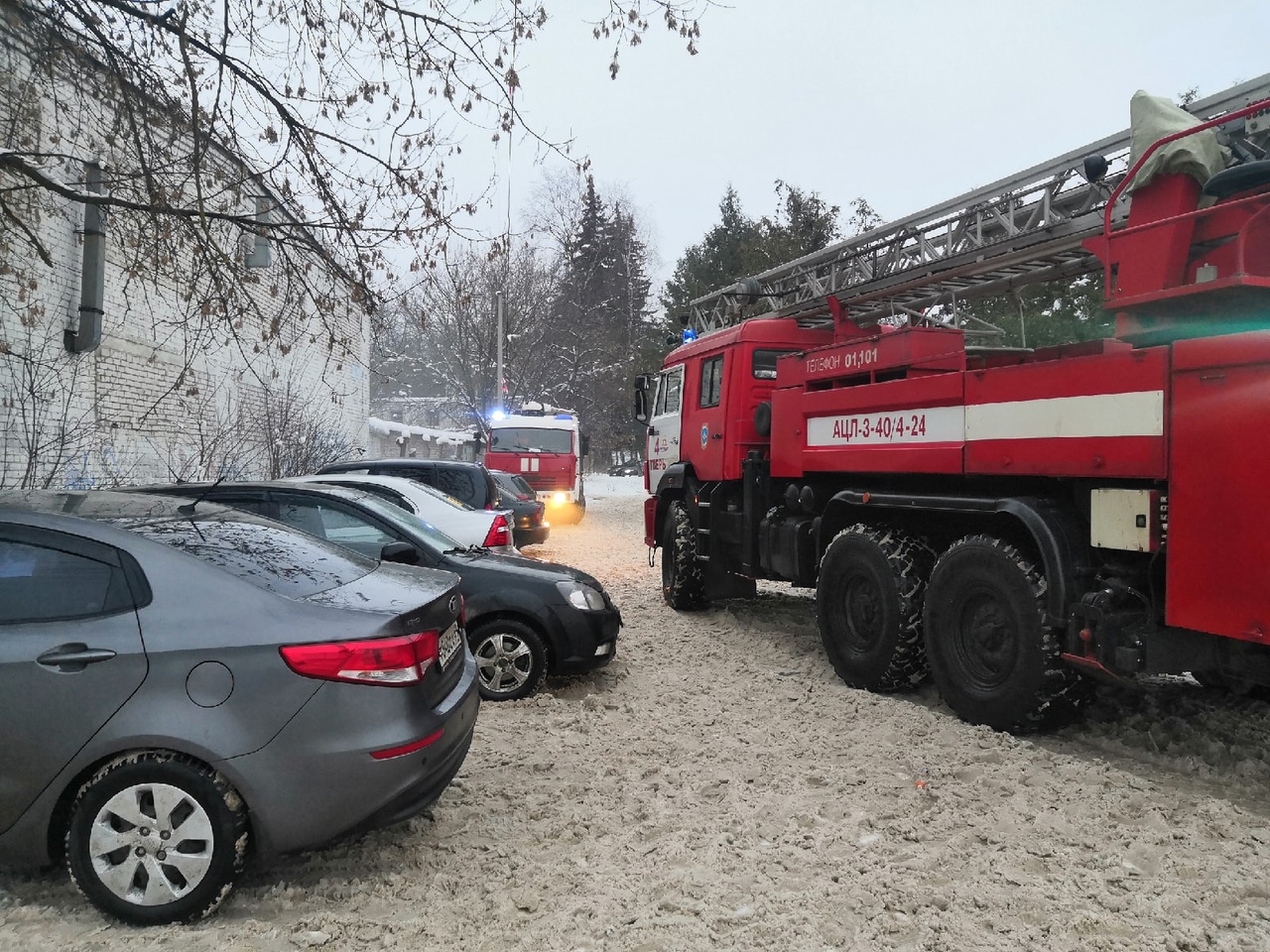 В Твери вновь горело бывшее трамвайное депо