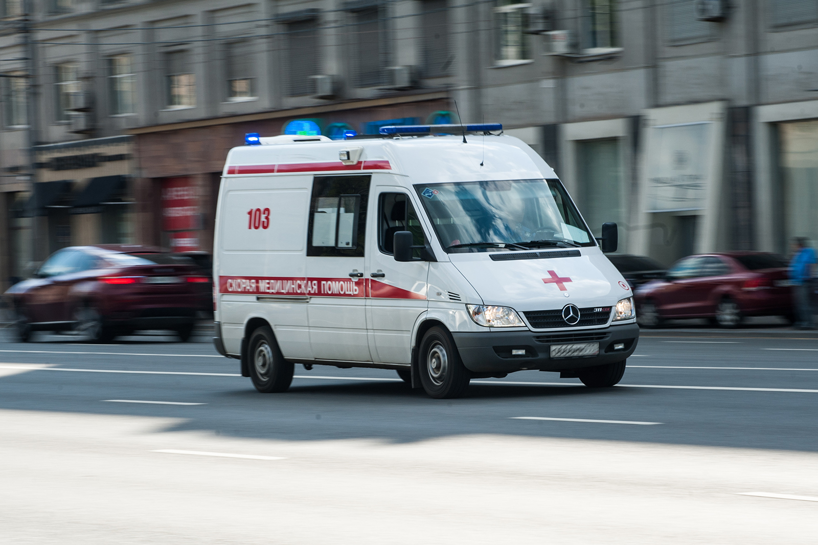 В Твери салоны автомобилей детских бригад скорой медицинской помощи украсят герои мультфильмов В Твери салоны автомобилей детских бригад скорой медицинской помощи украсят герои мультфильмов