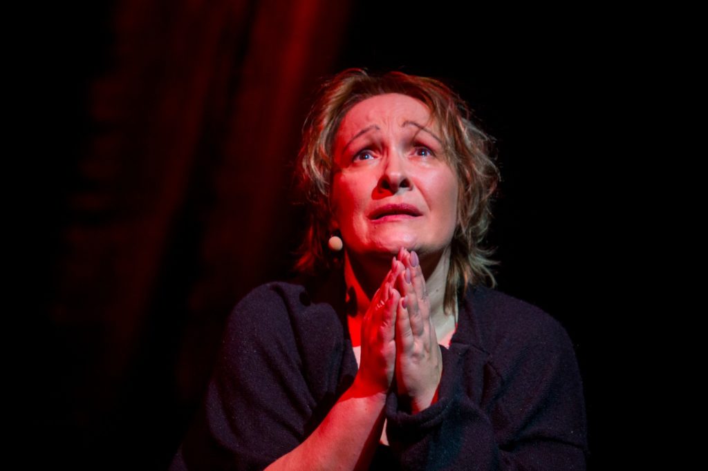 В Тверском ТЮЗе расскажут историю знаменитой французской певицы В Тверском ТЮЗе расскажут историю знаменитой французской певицы