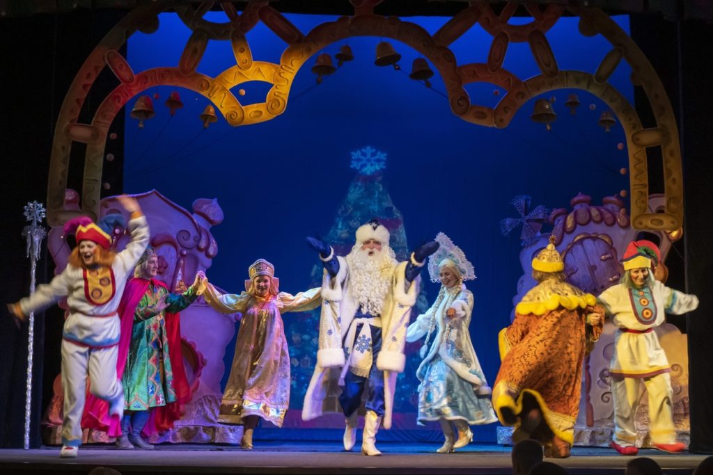 Жители Твери еще могут успеть отметить «Новый год в Тридевятом царстве» Жители Твери еще могут успеть отметить «Новый год в Тридевятом царстве»