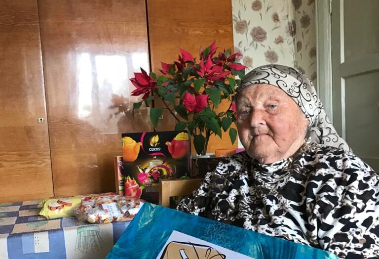 Игорь Руденя поздравил со столетием участницу Великой Отечественной войны Нину Андреевну Понамарёву tverlife.ru - новости Твери и Тверской области