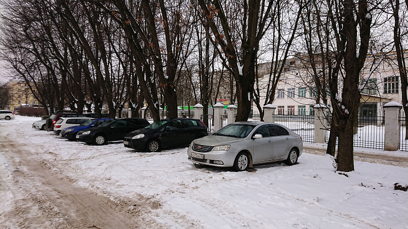 Тверских водителей штрафуют за незаконную парковку Тверских водителей штрафуют за незаконную парковку