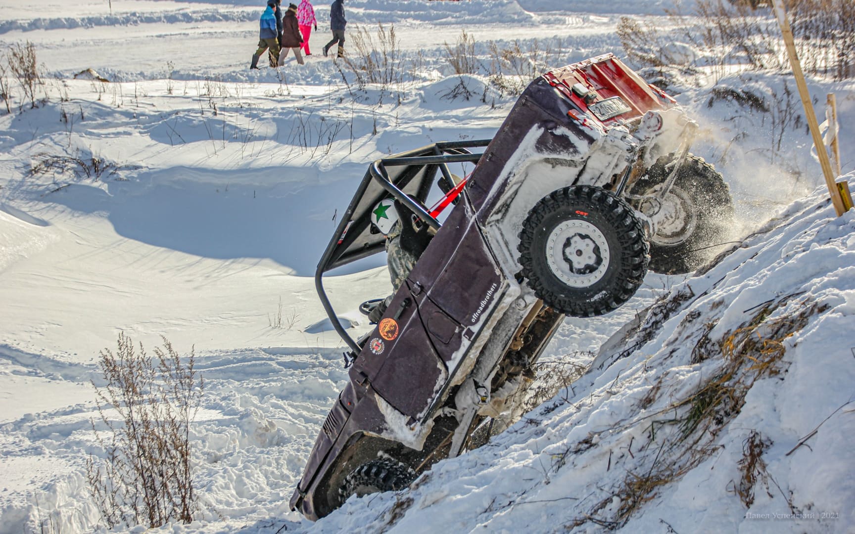 Фоторепортаж "Лебедушкино озеро": под Тверью прошли соревнования по джип-триалу