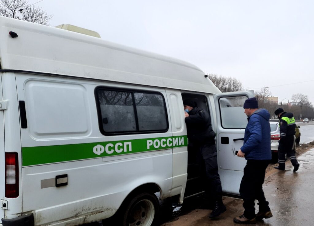 100 часов исправительных работ ждет жителя Твери за неуплату алиментов