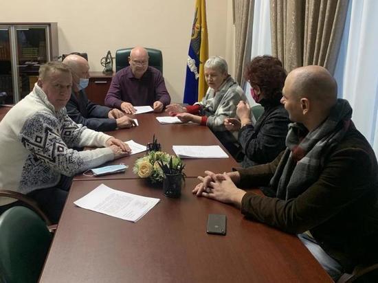 В Тверской области депутаты обсудили актуальные для жителей Осташкова вопросы В Тверской области депутаты обсудили актуальные для жителей Осташкова вопросы