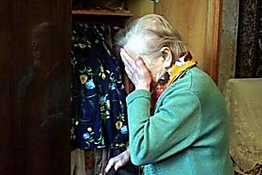 В Тверской области приезжий украл 117 тысяч рублей из шкафа пенсионерки кража в кимрах