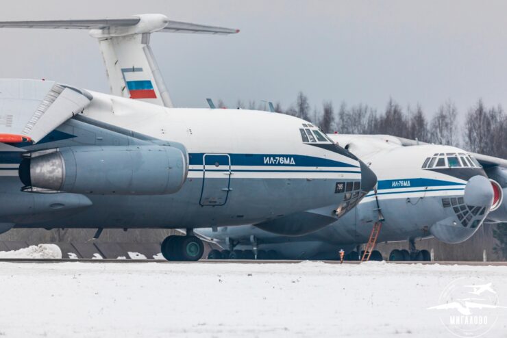 В Тверской области прошли летные учения  самолетов Ил-76
