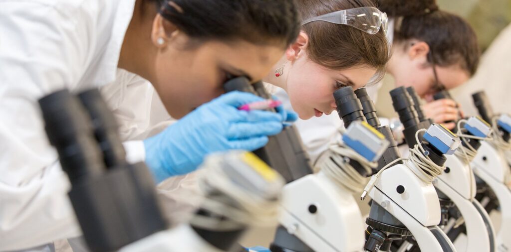 Тверские ученые участвуют в создании высокотехнологичного оборудования Тверские ученые участвуют в создании высокотехнологичного оборудования