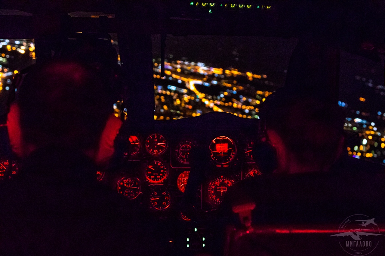 Как выглядит ночная Тверь из кабины пилота