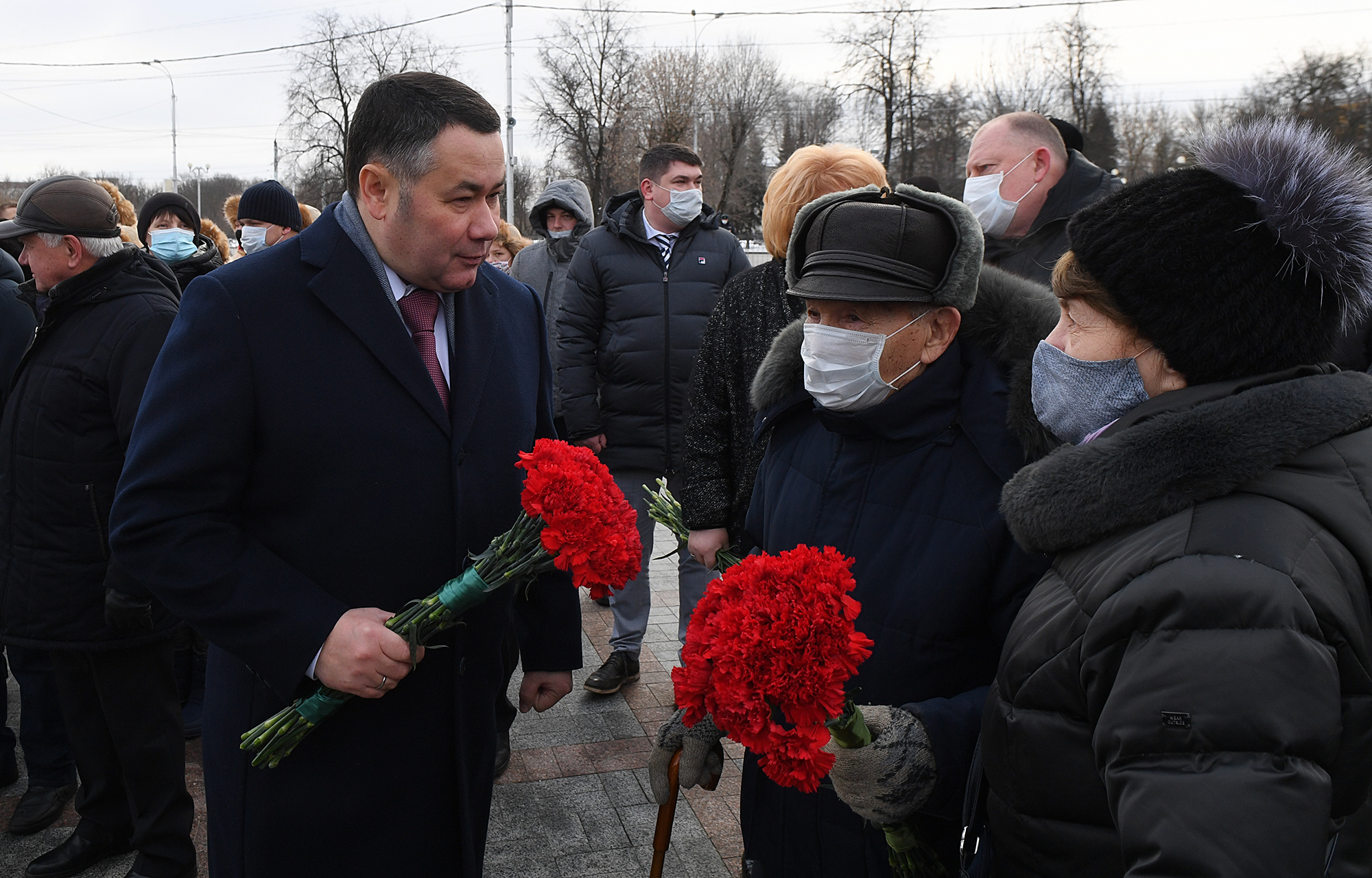 Губернатор Игорь Руденя возложил цветы к Обелиску Победы в день 78-й годовщины разгрома фашистов под Сталинградом