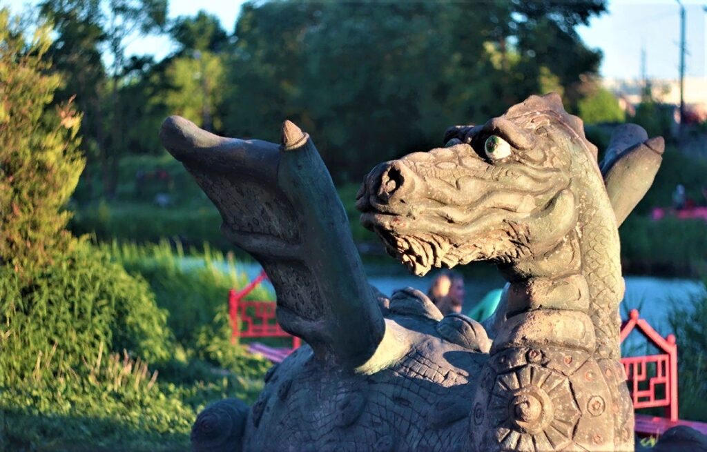 Китайский парк и русское зодчество: где погулять в Твери, если надоело на набережной