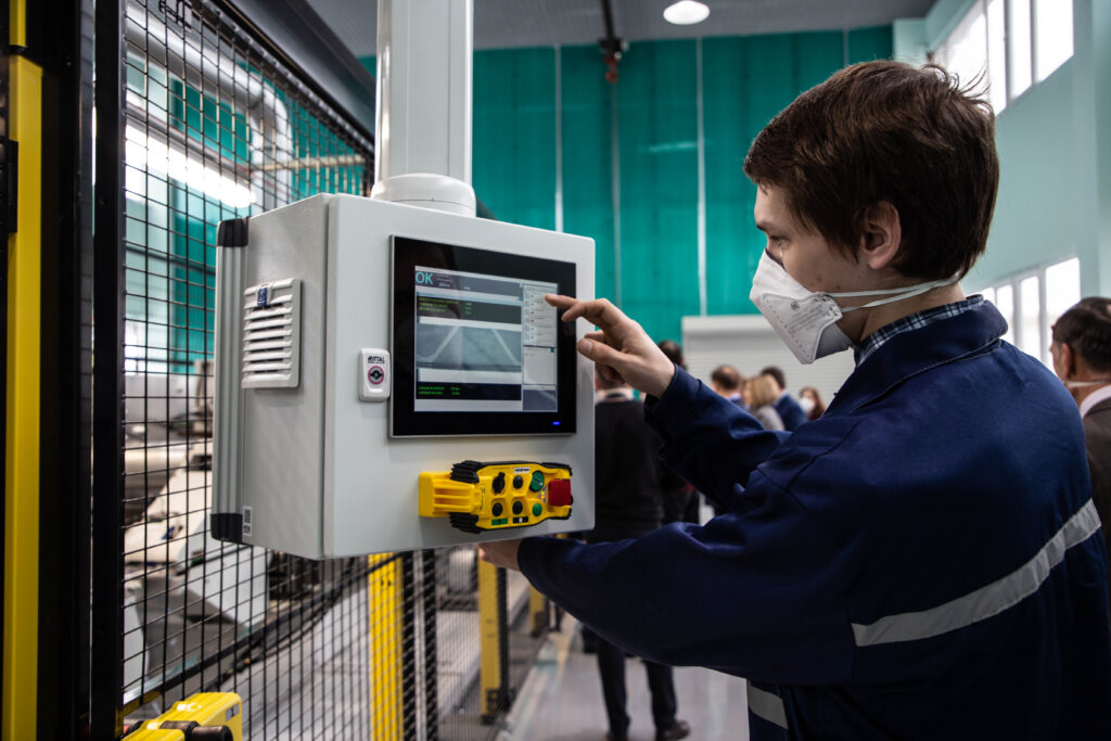 Кимрская фабрика имени Горького поставит тысячи респираторов в Германию ТверьЛайф - новости культурной жизни города