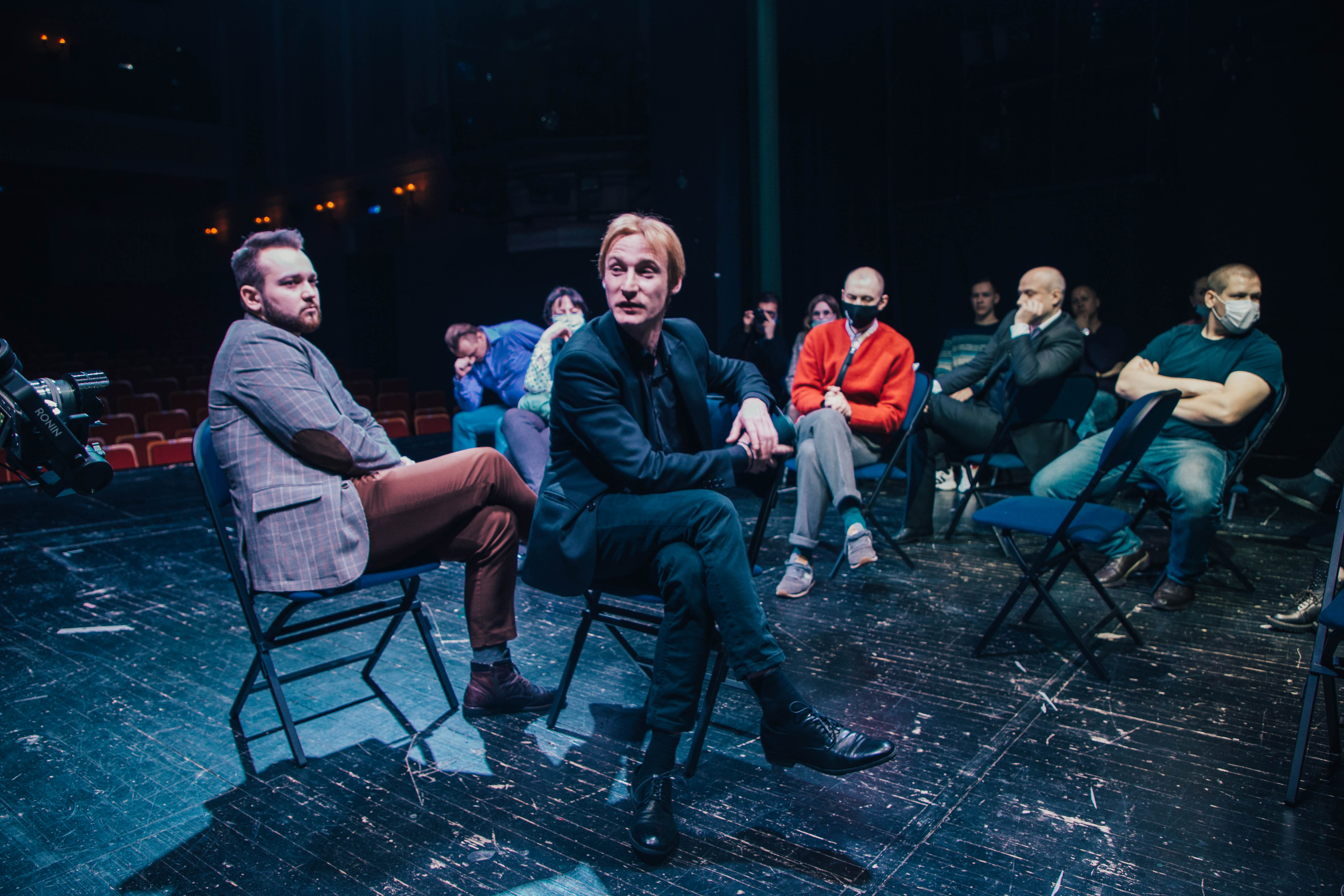 Круглый стол и рок-н-ролл: в тверском ТЮЗе завершилась режиссерская лаборатория