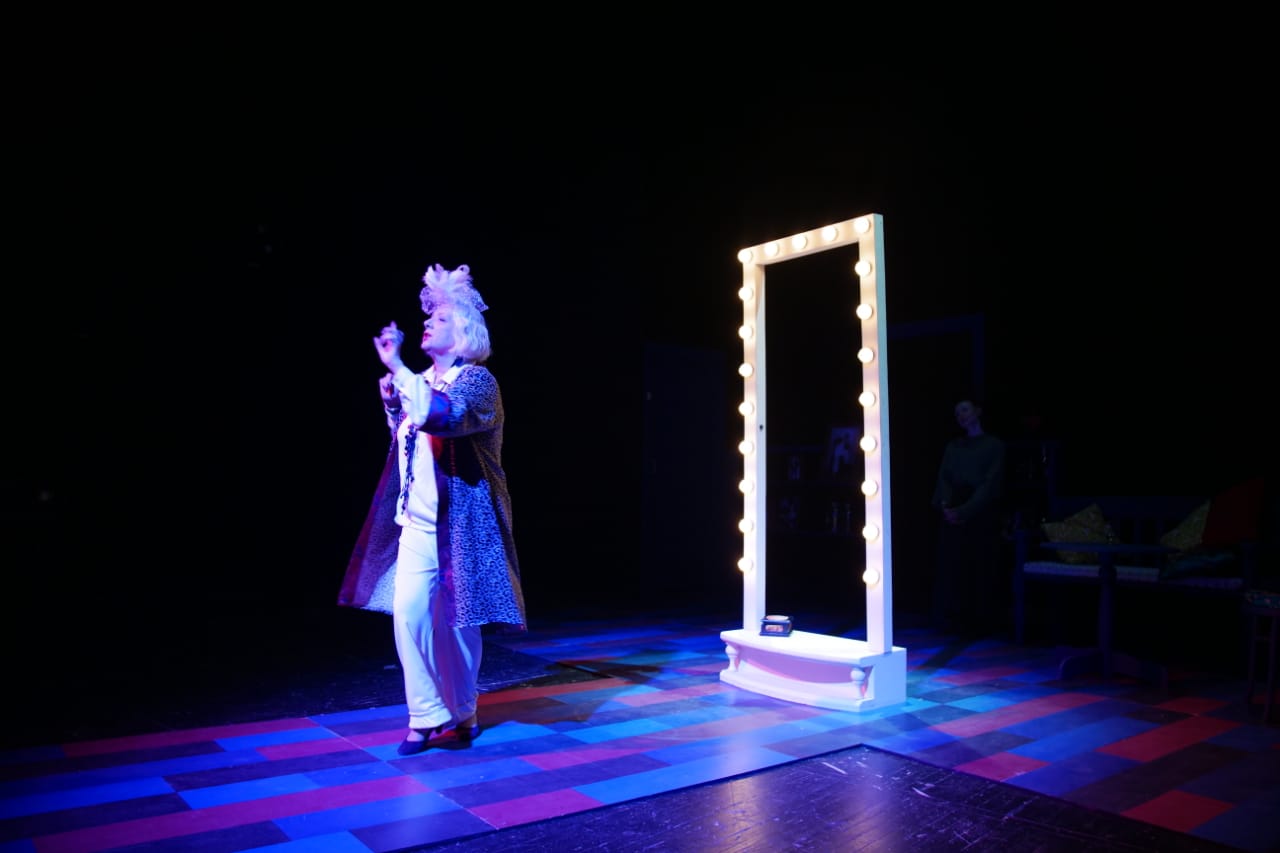 О бабочках и людях: в тверском ТЮЗе поставили пьесу знаменитого итальянца