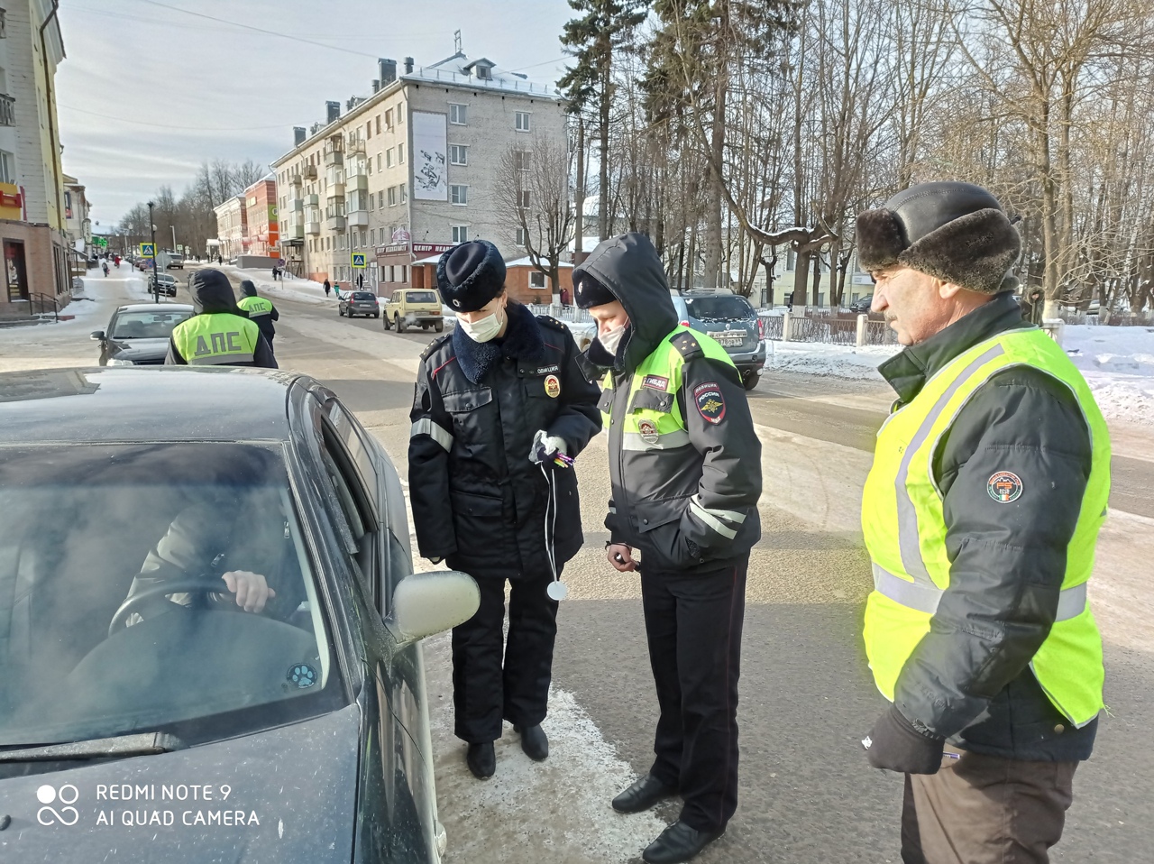 Ветераны дорожной полиции вышли на Бологовские дороги