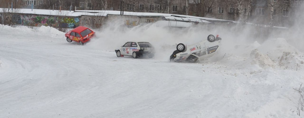 На Тверском ипподроме пройдут зрелищные автогонки на нешипованной резине