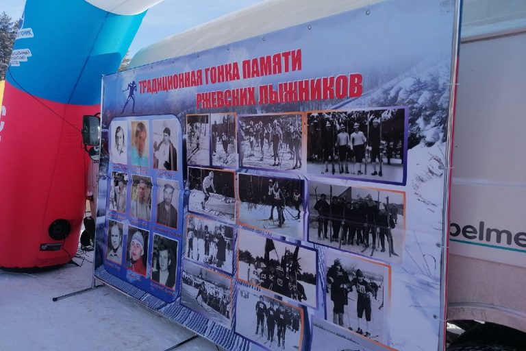 По снежным следам: в Нижнем бору прошла гонка памяти ржевским лыжникам По снежным следам: в Нижнем бору прошла гонка памяти ржевским лыжникам