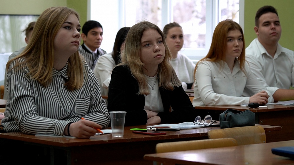 Специалисты группы компаний "Агропромкомплектация" проводят занятия в Конаковском колледже