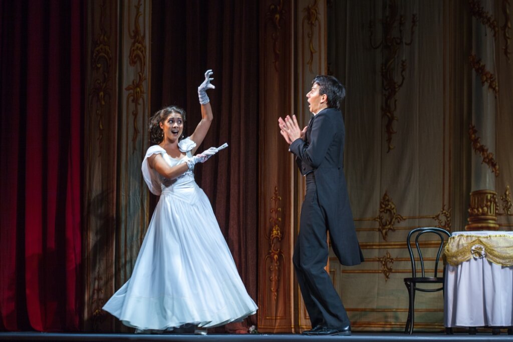 В Тверском ДК "Металлист" покажут Петербургскую оперетту с программой "Сильва. Королева чардаша"