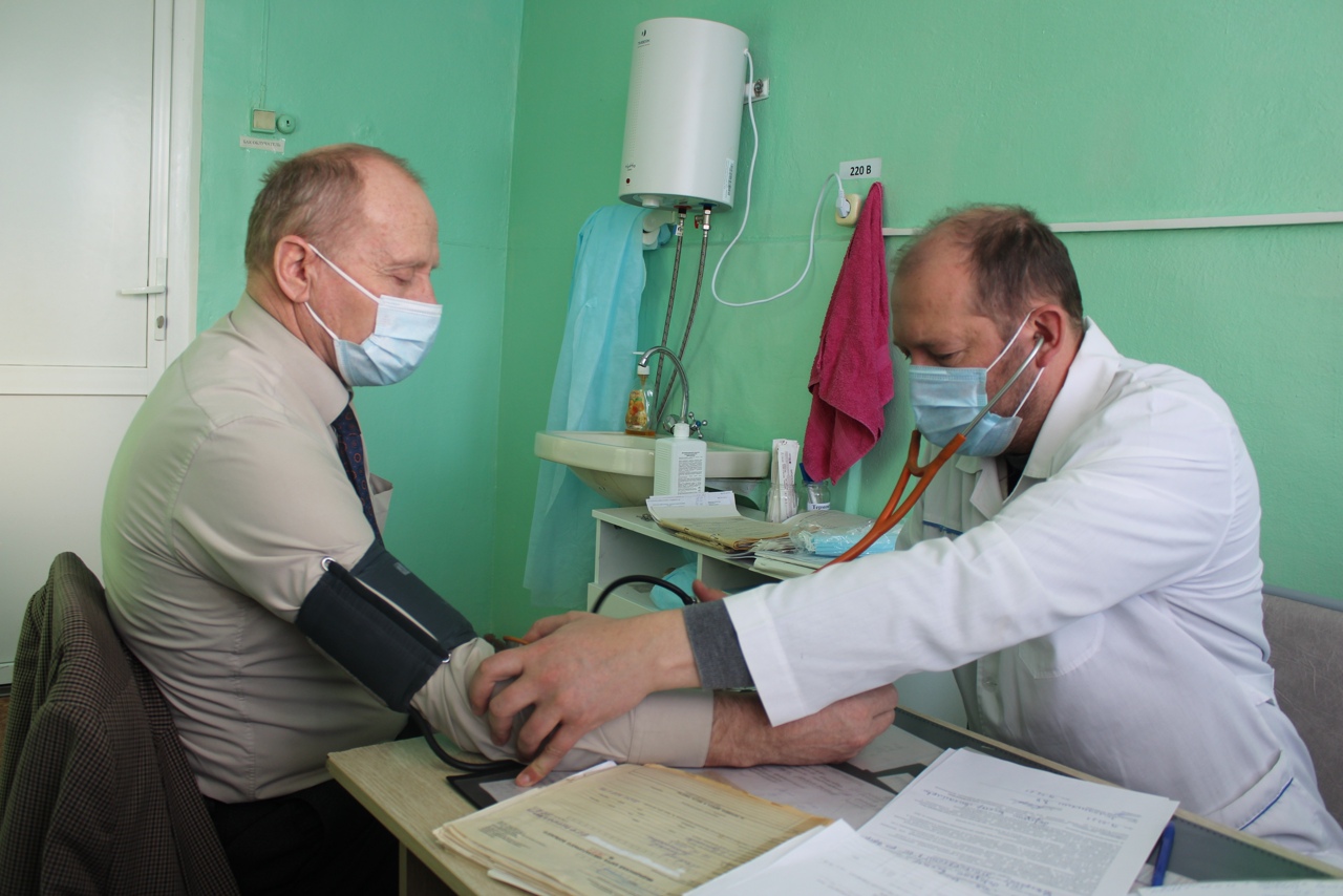 За один день в Сонково от коронавируса вакцинировались 60 человек За один день в Сонково от коронавируса вакцинировались 60 человек