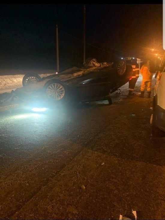 Под Тверью произошла авария со смертельным исходом Под Тверью произошла авария со смертельным исходом