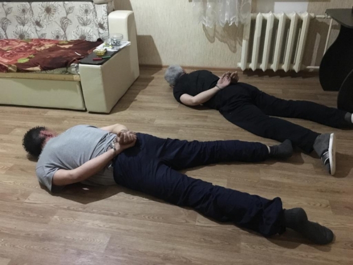 В Тверской области раскрыли наркопритон В Тверской области раскрыли наркопритон