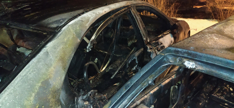 В Твери полицейские задержали подозреваемого в поджоге трёх машин в Химинституте