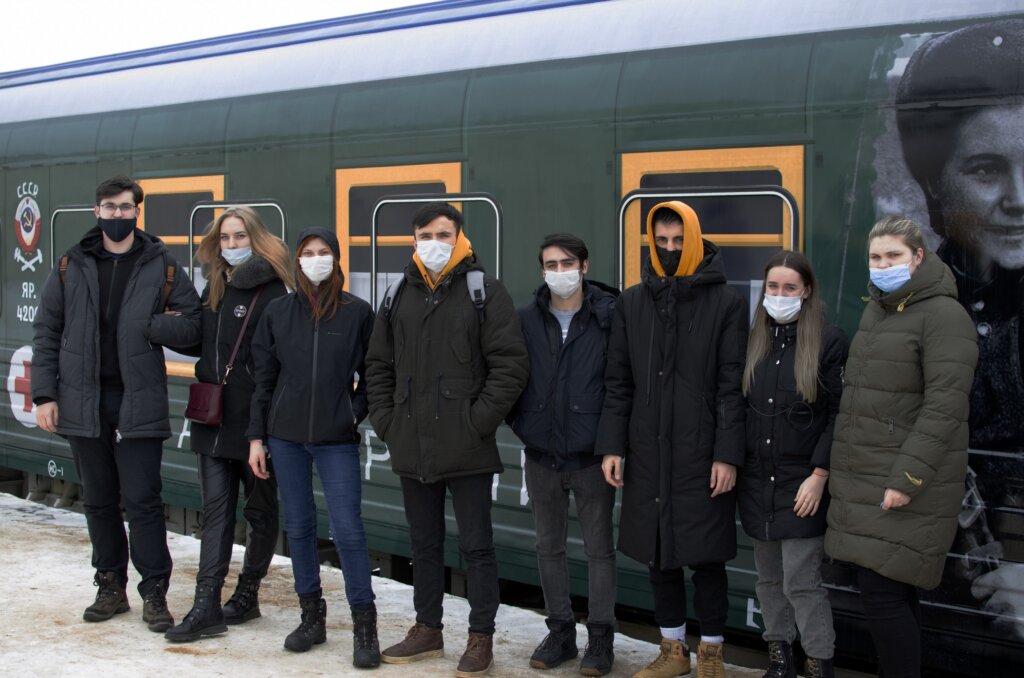 Студенты ТвГТУ побывали в передвижном музее «Поезд победы» Студенты ТвГТУ побывали в передвижном музее «Поезд победы»