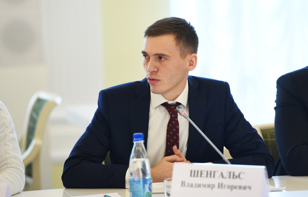 Владимир Шенгальс: Должность министра ко многому обязывает Владимир Шенгальс: Должность министра ко многому обязывает