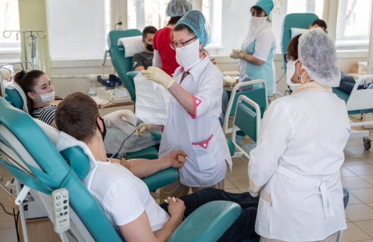 "День Донора" студенты ТвГТУ провели на станции переливания крови