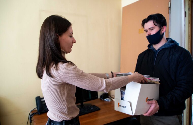 В борьбе за экологию: РИА Верхневолжье проводит акцию по сбору макулатуры