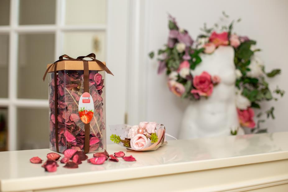 Тюльпаны по 1 рублю и не только: что приготовил «Галамарт» к 8 марта