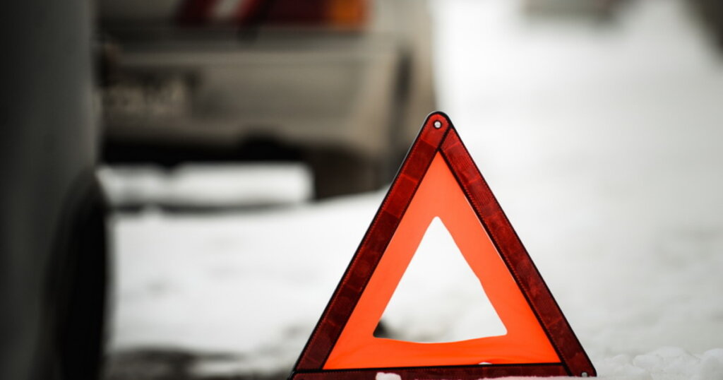 Два отечественных автомобиля попали в аварию в Тверской области Два отечественных автомобиля попали в аварию в Тверской области