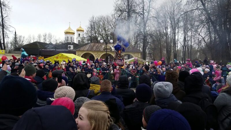 Широкие гуляния масленицы прошли в Вышневолоцком округе Широкие гуляния масленицы прошли в Вышневолоцком округе
