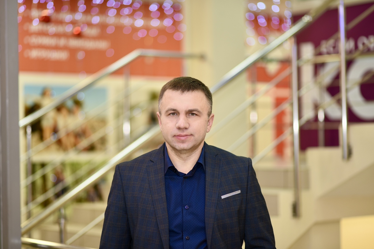 Андрей Николашкин: при Игоре Рудене в лучшую сторону стали меняться дороги Андрей Николашкин: такого уровня поддержки и контроля у нашего округа ещё не было