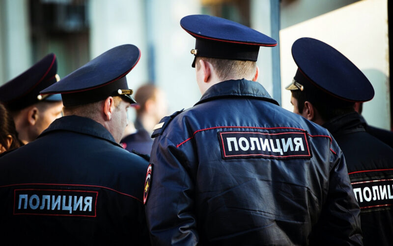В Кимрах арестован любитель чужих кошельков В Тверской области дебошир упирался ногами в дверь, чтобы избежать правосудия