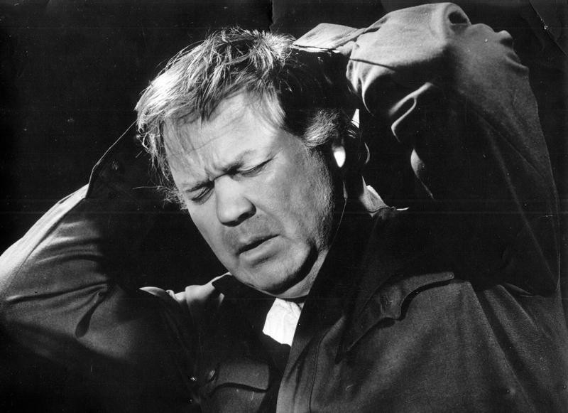 Памяти Александра Чуйкова: в Театре драмы сыграют спектакль «Женитьба Белугина»