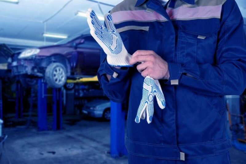 Житель Тверской области украл автозапчасти на сумму 45 тысяч рублей Житель Тверской области украл автозапчасти на сумму 45 тысяч рублей