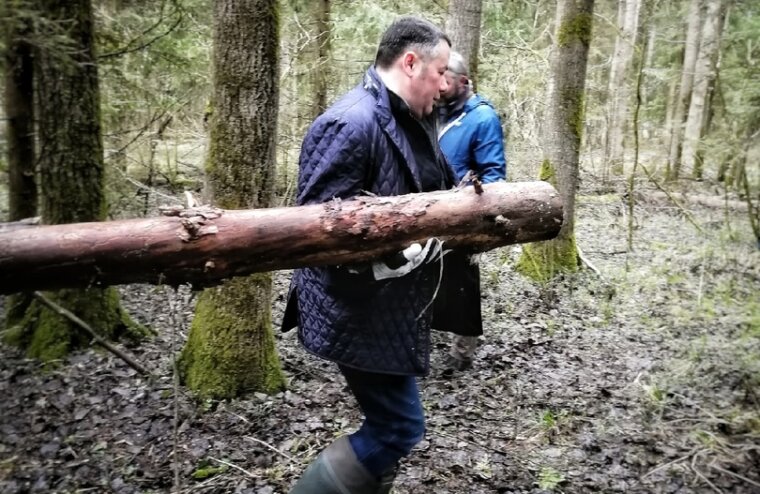 Игорь Руденя, Виктор Васильев и Юлия Саранова приняли участие во Всероссийском субботнике