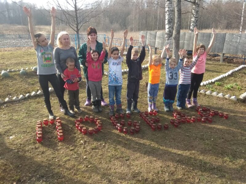 «Покончить с мусором»: жители Ржевского района привели в порядок общественные территории