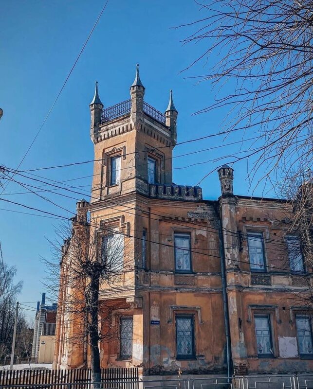 Тверское "Ласточкино гнездо": чем знаменита бывшая богадельня Аваева